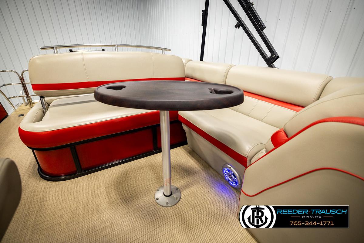 Used 2019 Trifecta 24 SB2CS3