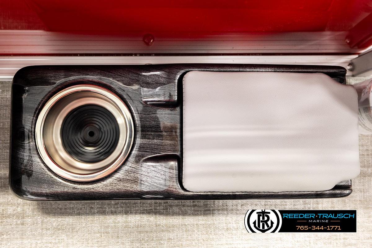 2026 Avalon VEN85 VRB