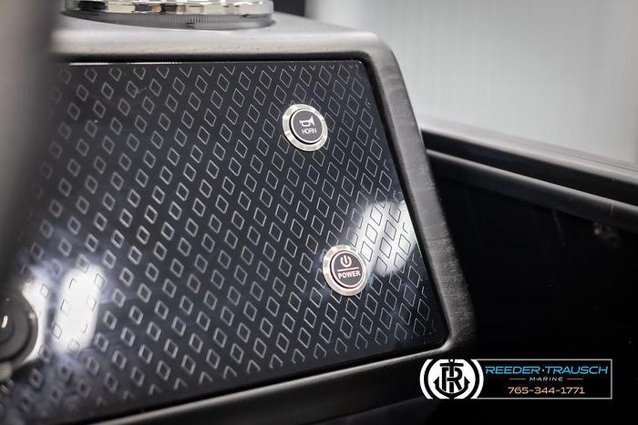 2025 Bennington MFBSE