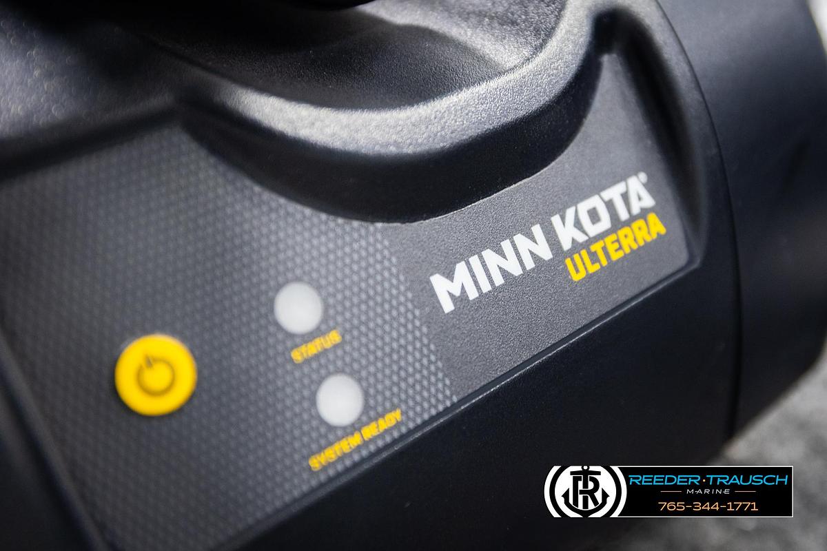 Used 2022 Crestliner 1850 FishHawk