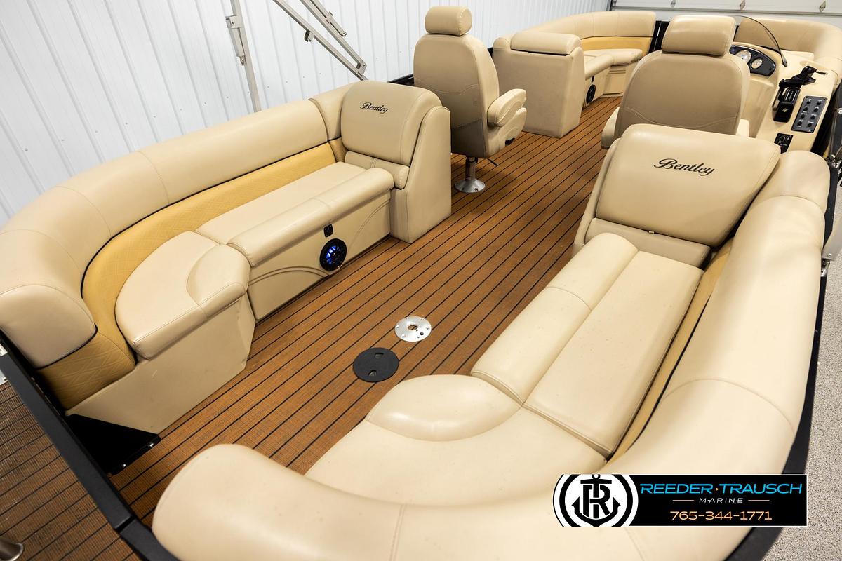 Used 2019 Bentley 243 Navigator
