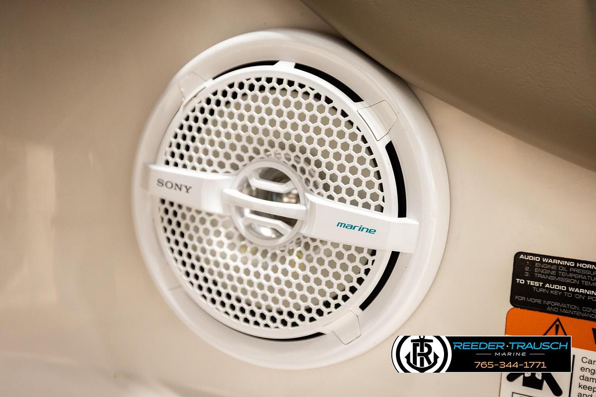 Used 2003 Four Winns 180 Freedom