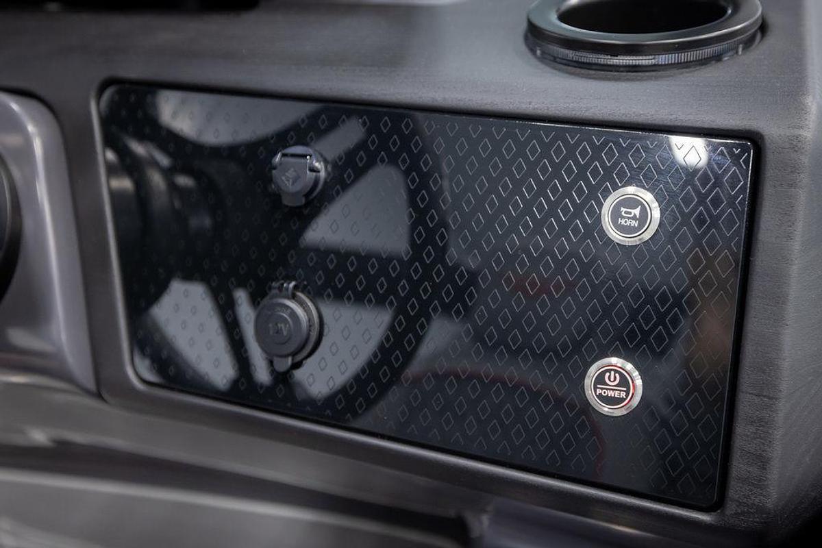 2025 Bennington 22 MSBSE