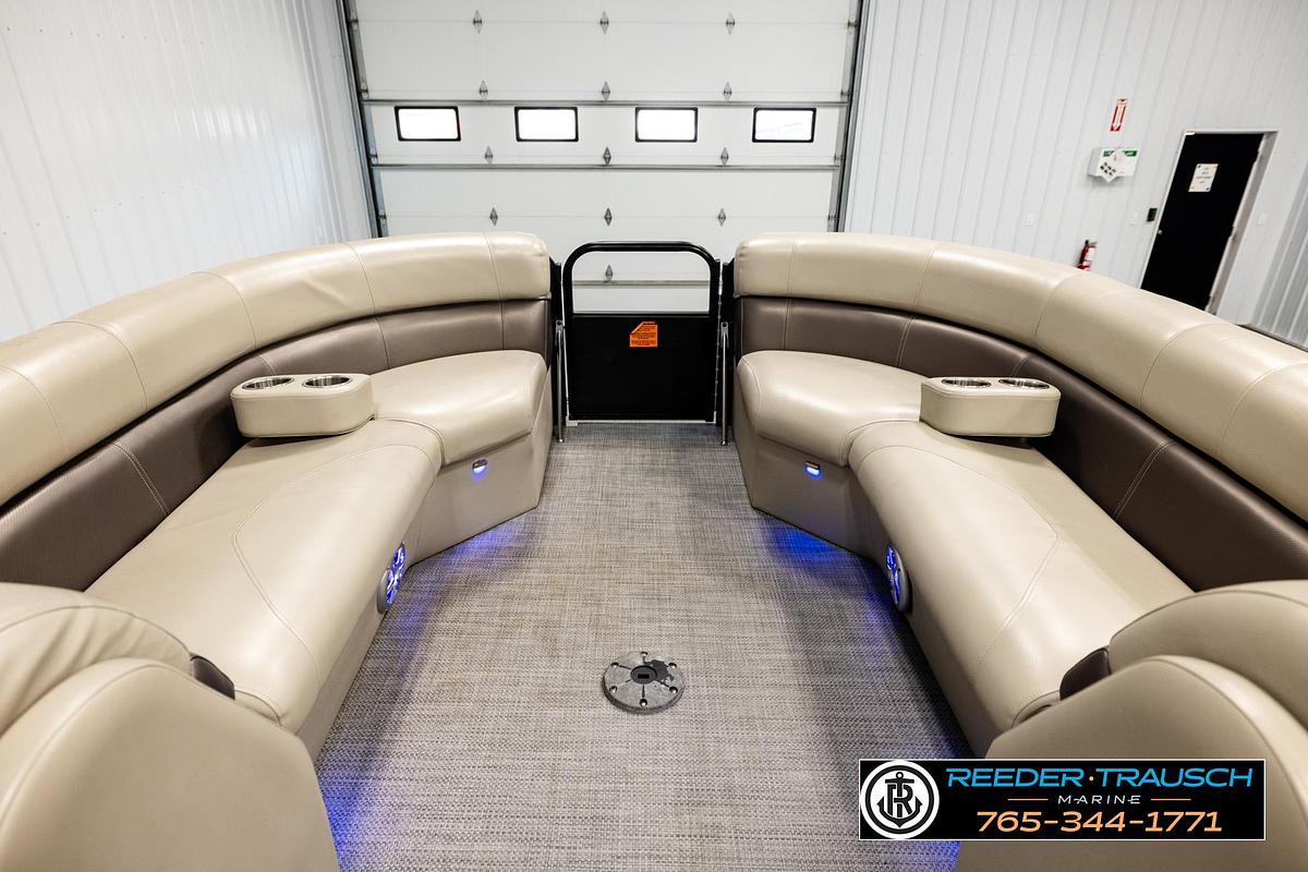 Used 2016 Xcursion X-25RF