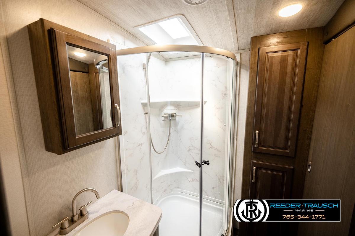 Used 2022 Keystone CG34TSB22