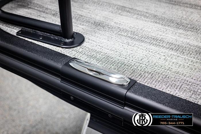 2025 Bennington 21 SSBSE