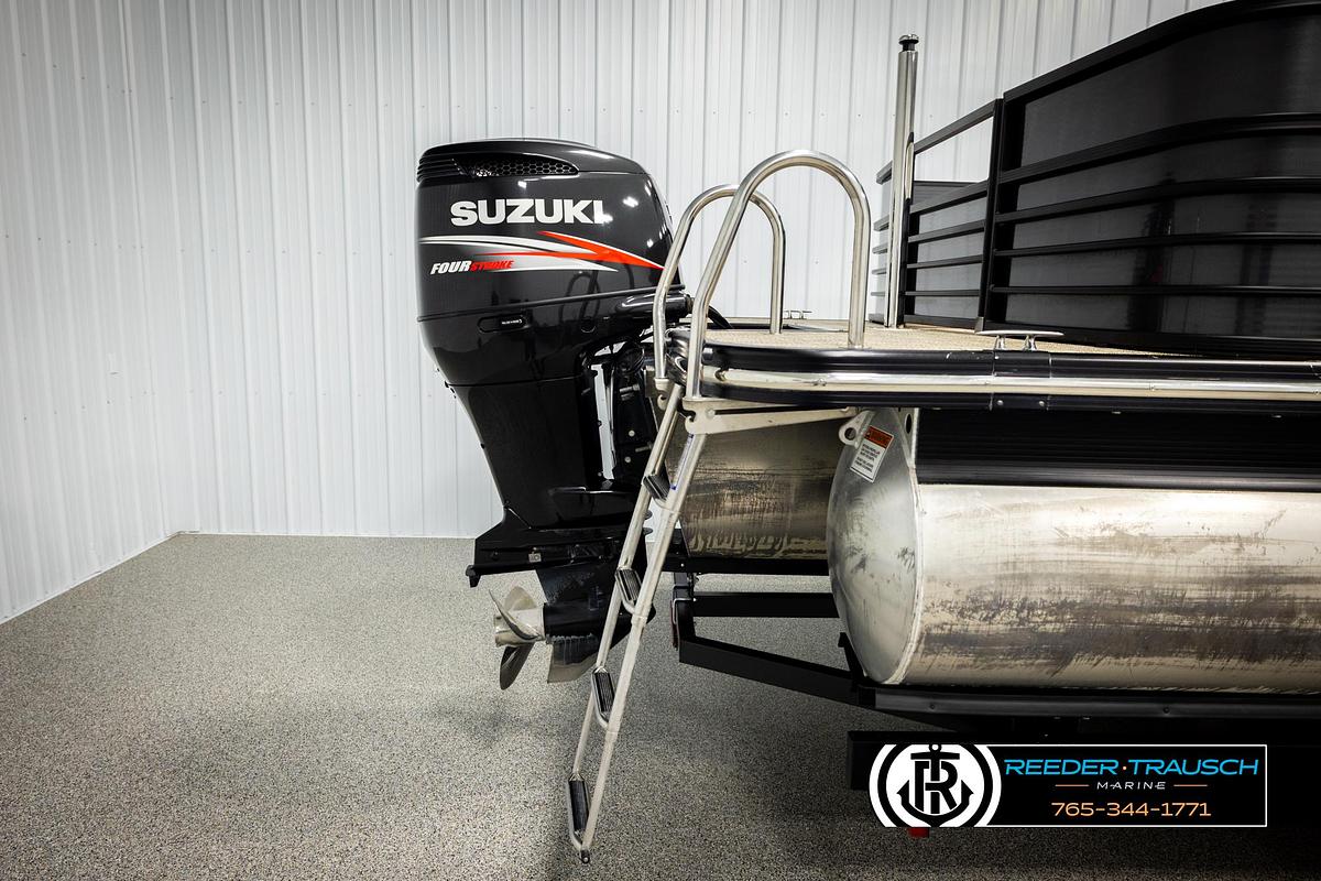 Used 2015 Bennington 2575 RCWL