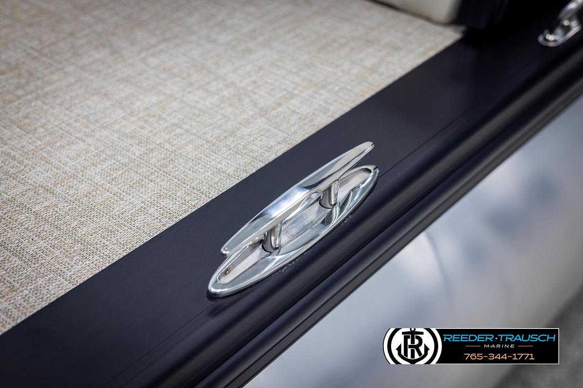 2025 Avalon Catalina VRB