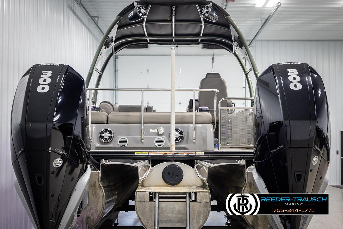 Used 2022 Avalon Catalina VRB