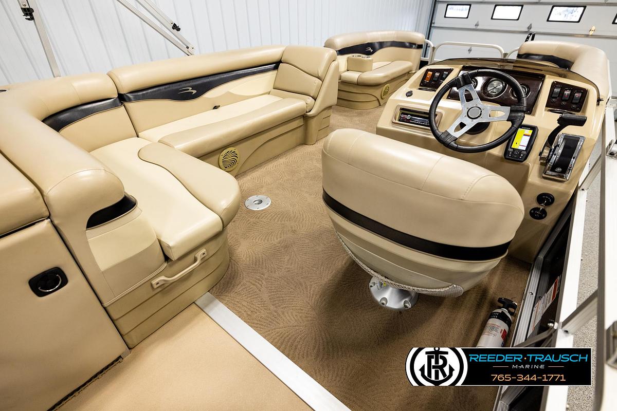 Used 2012 Bennington 22 SL