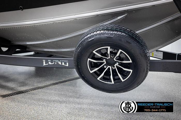 2025 Lund 1975 Tyee