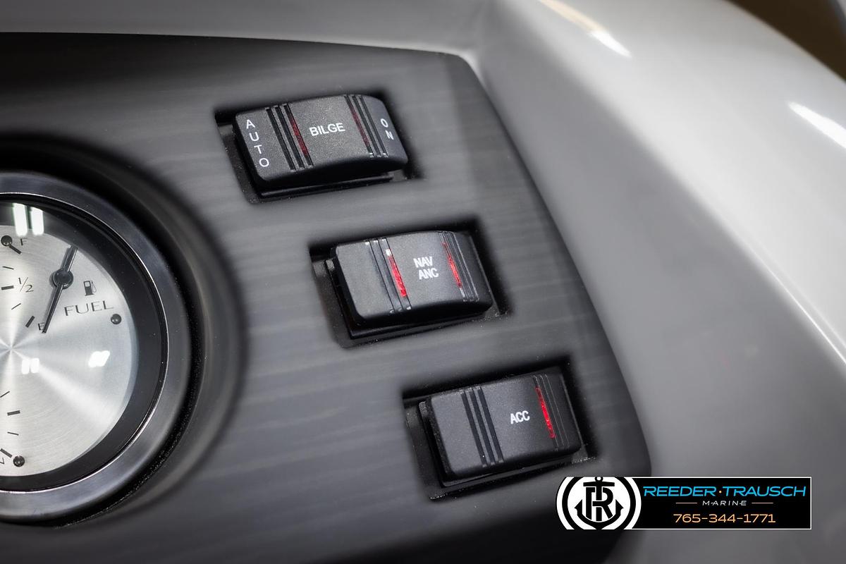 2025 Bennington 23 SXPDSE