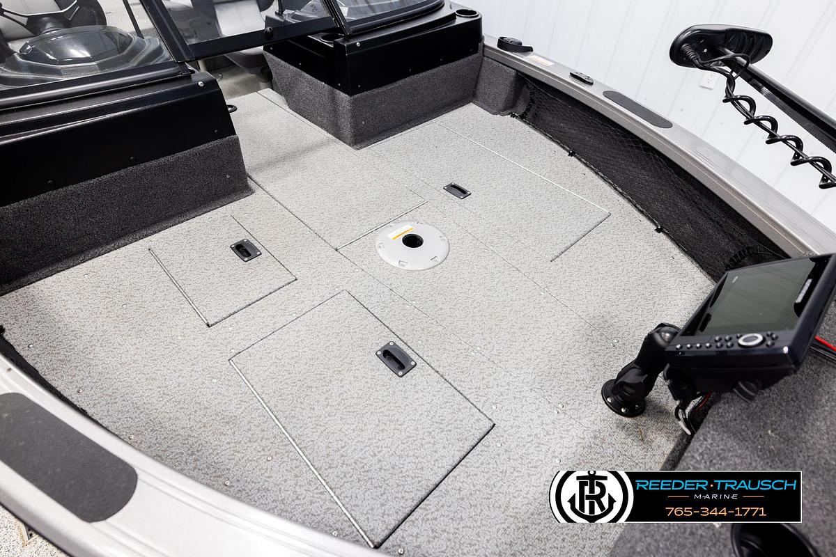 Used 2022 Crestliner 1850 FishHawk