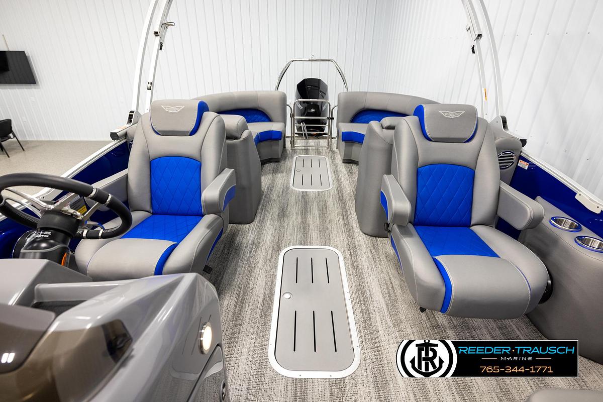 Used 2025 Bennington LTFBSE