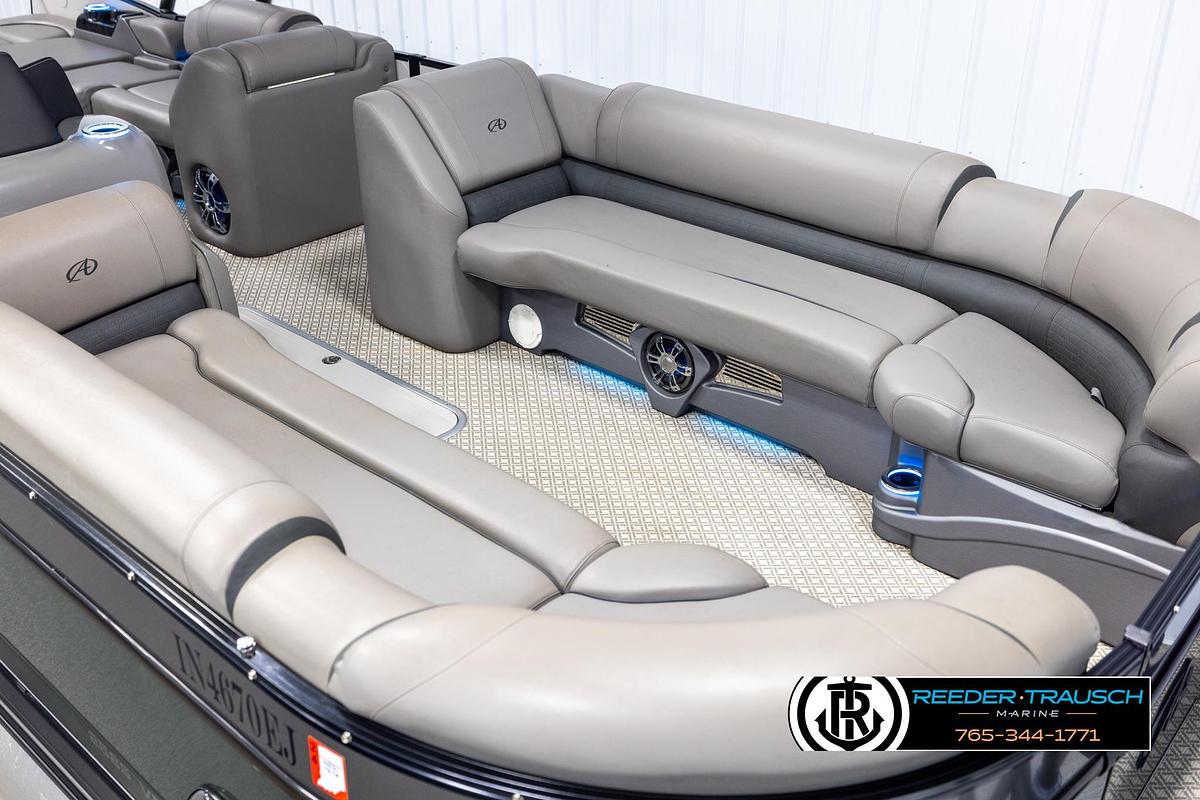 Used 2022 Avalon Catalina VRB