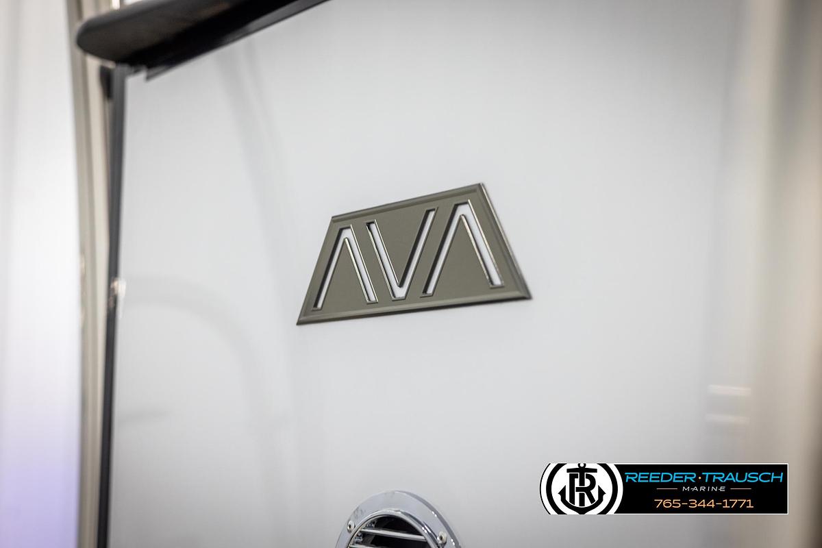 2025 Avalon Catalina Entertainer