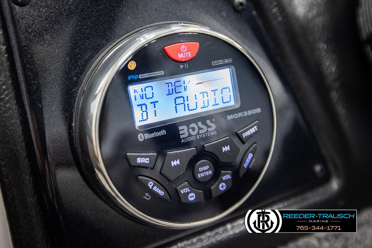 Used 2022 Crestliner 1850 FishHawk