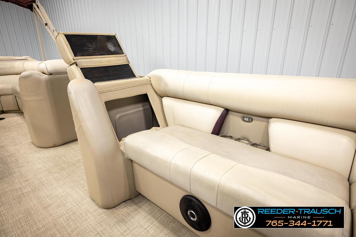 Used 2006 SmokerCraft S-8525