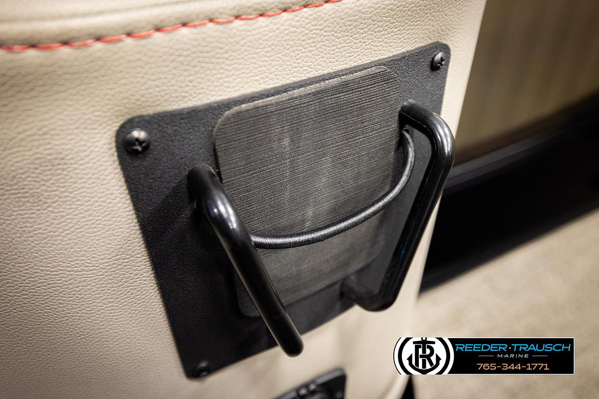 Used 2023 Barletta 21 UC