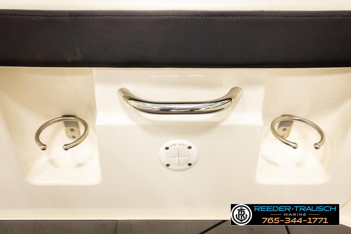 Used 2022 Bayliner DX 2250