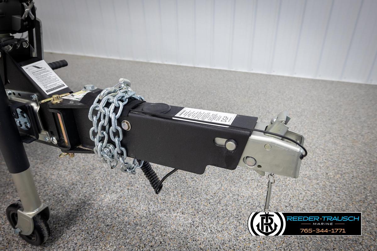 2025 Lund 1975 Renegade