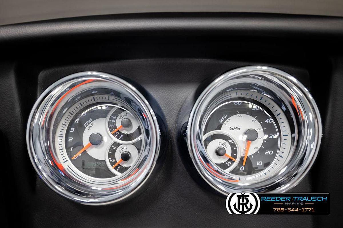 Used 2020 Avalon Catalina EL