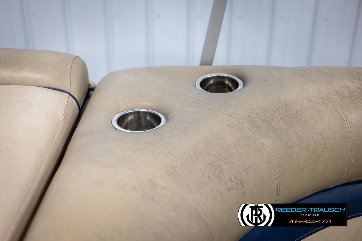 Used 2012 Cypress Cay 250 Cozumel