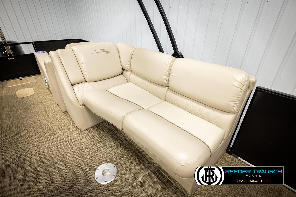 Used 2015 Bennington 2575 RCWL