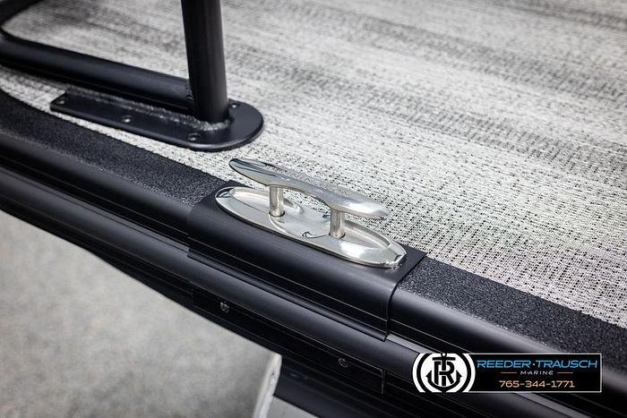 2025 Bennington 21 SSBSE