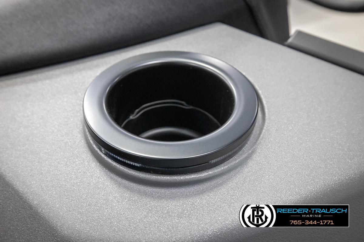 2025 Bennington 22 SSRSE