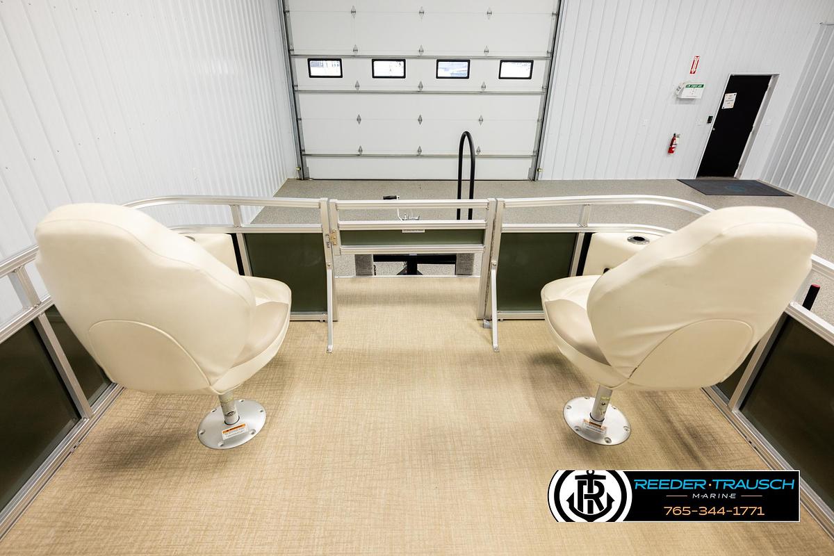 Used 2023 Avalon VEN BF