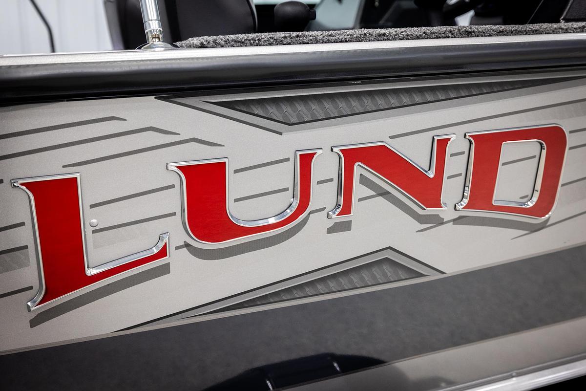 2026 Lund 2075 Impact XS