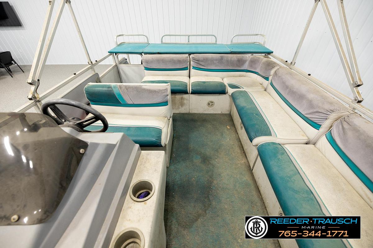 Used 1993 Sun Tracker Party Barge 24