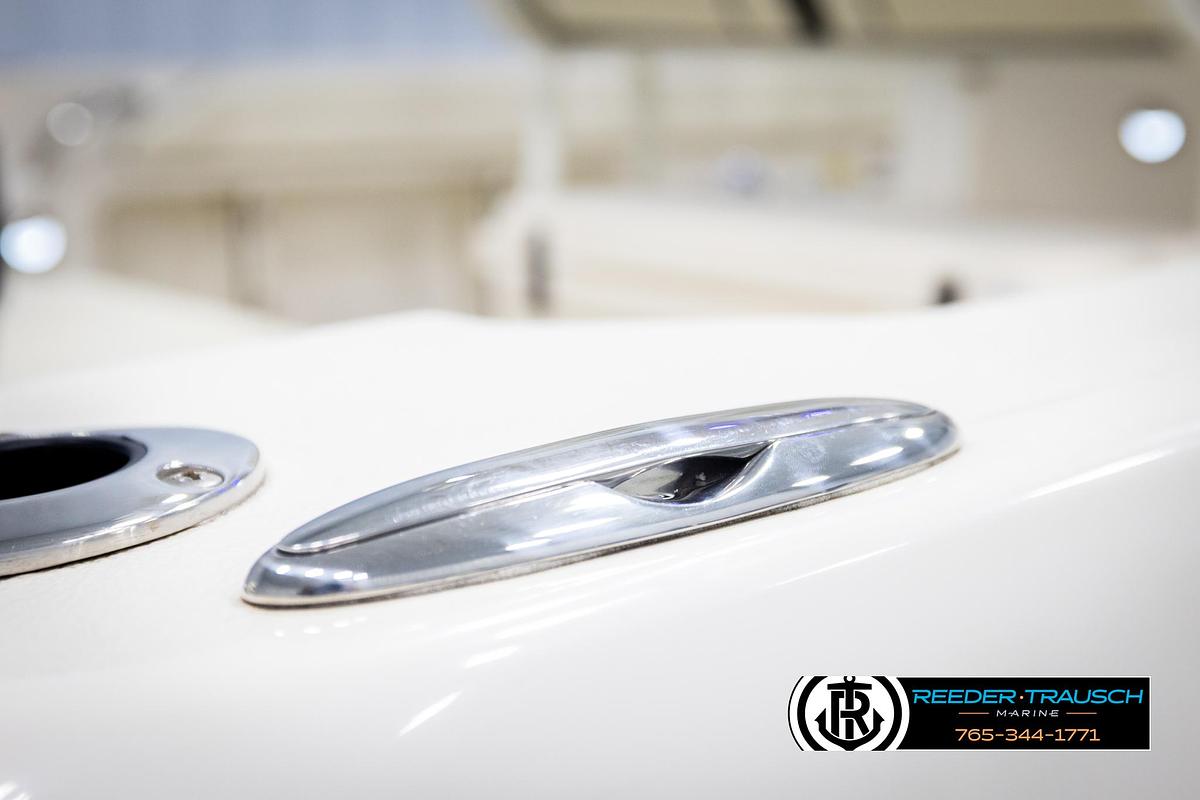 Used 2020 Stingray 236 CC