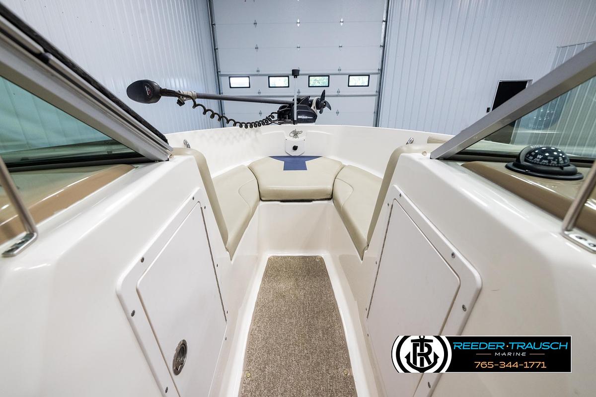 Used 2015 Chaparral H20 19 Ski&Fish