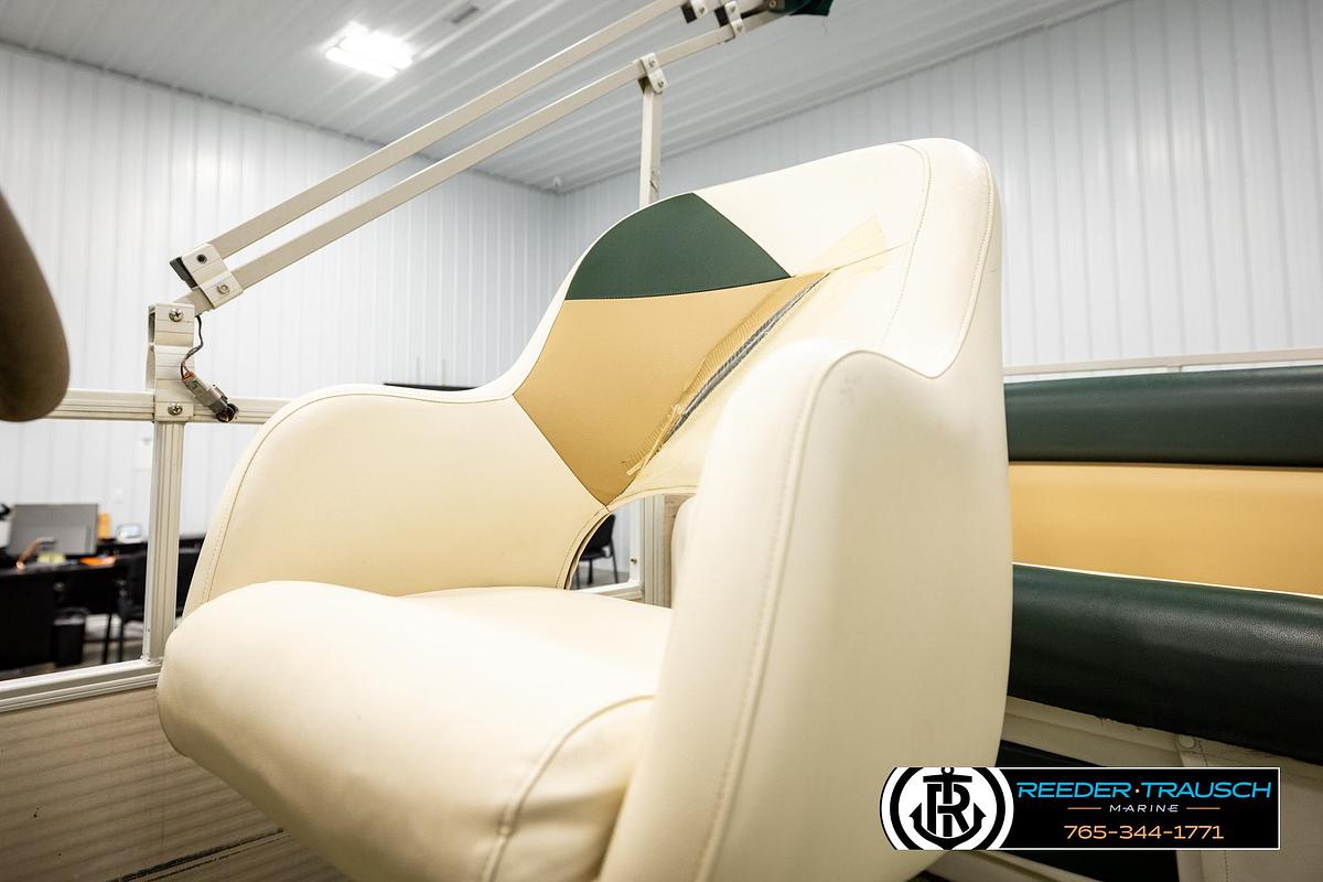 Used 2003 Godfrey Sweetwater 60