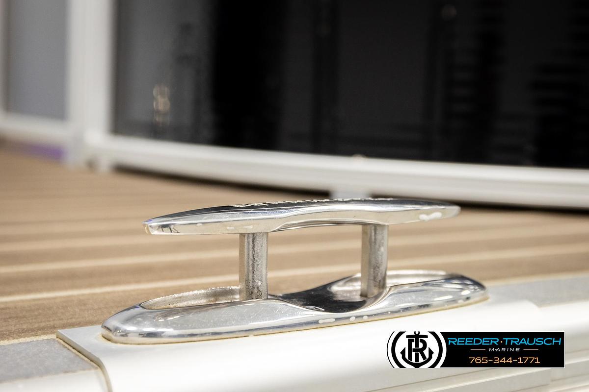 Used 2016 Bennington 24 SPDXDF