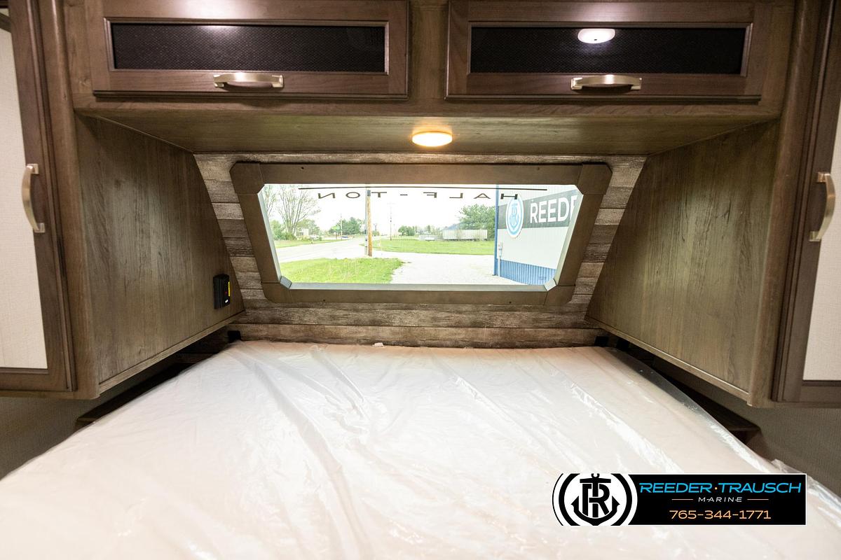 Used 2022 Keystone CG34TSB22