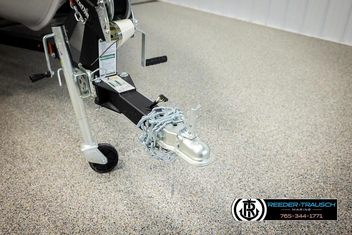 2026 Lund 1775 Adventure SS