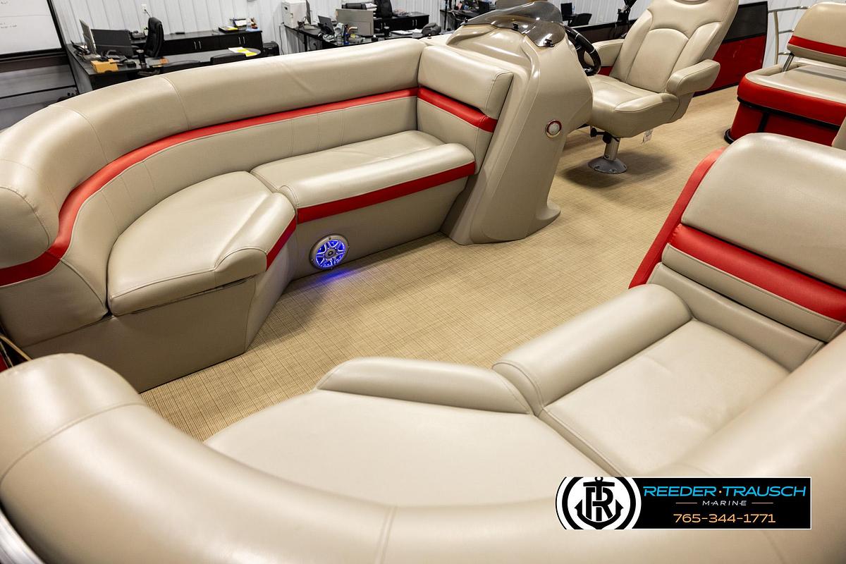 Used 2019 Trifecta 24 SB2CS3