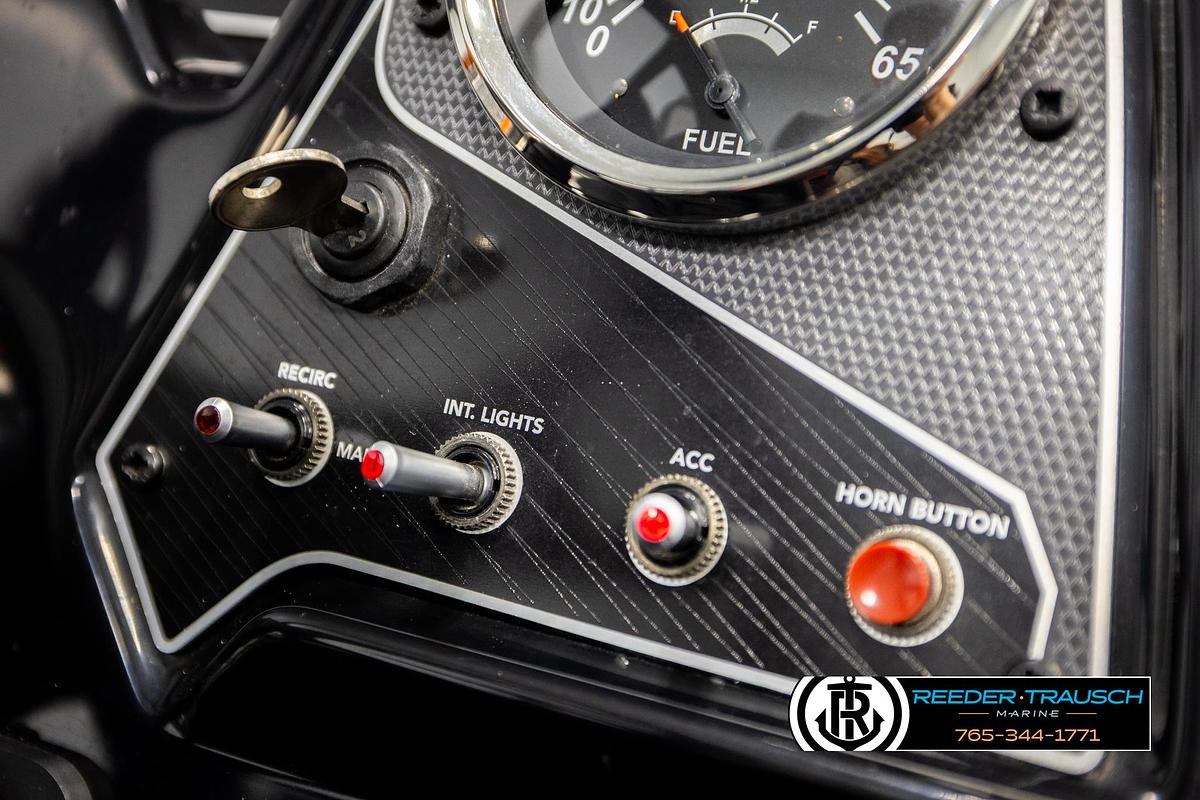 Used 2022 Lowe Stinger 178