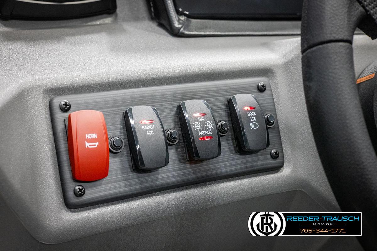 2025 Bennington 21 SFSE