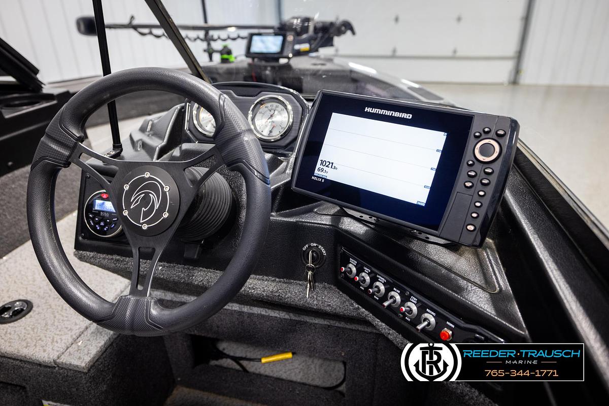 Used 2022 Crestliner 1850 FishHawk