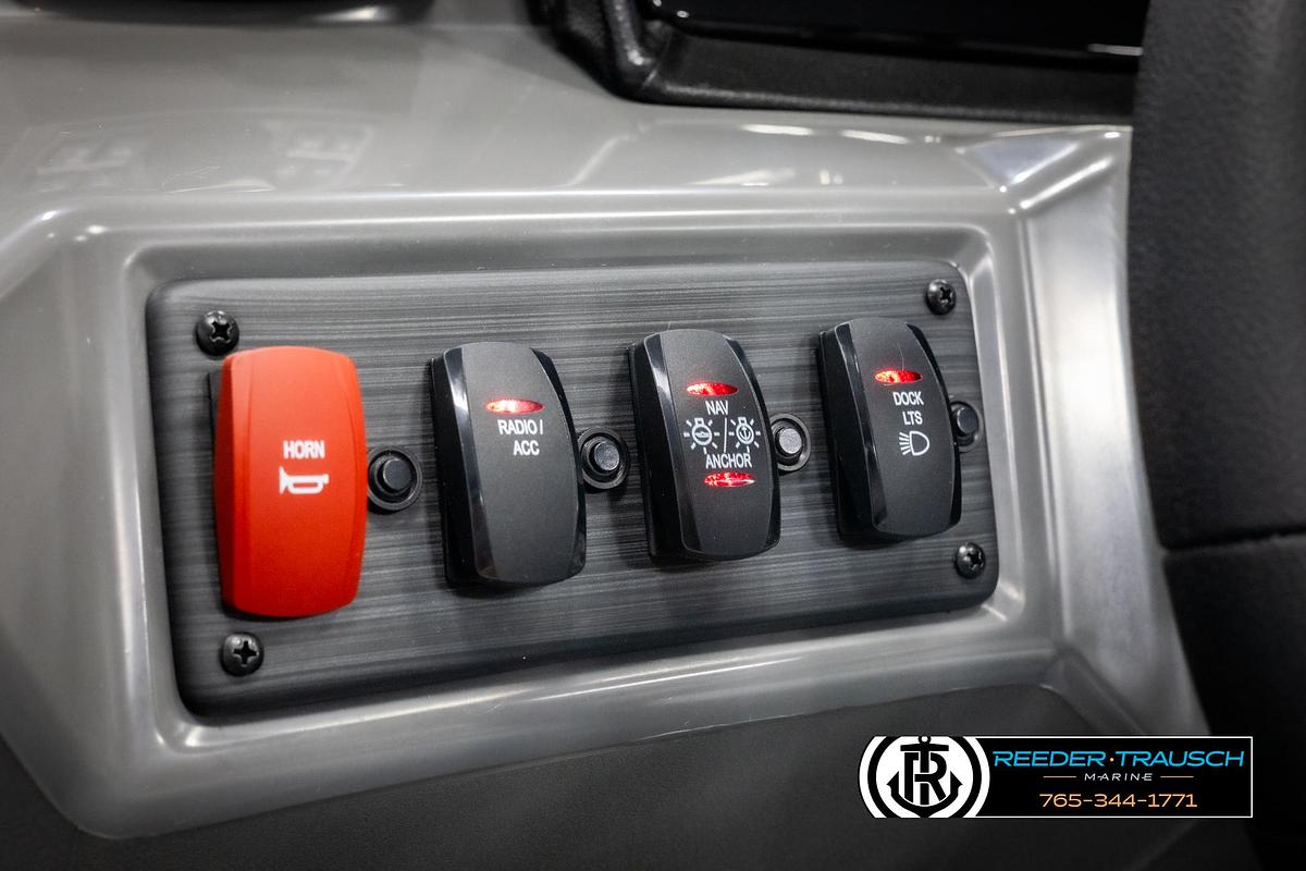 2025 Bennington 23 SSRSE