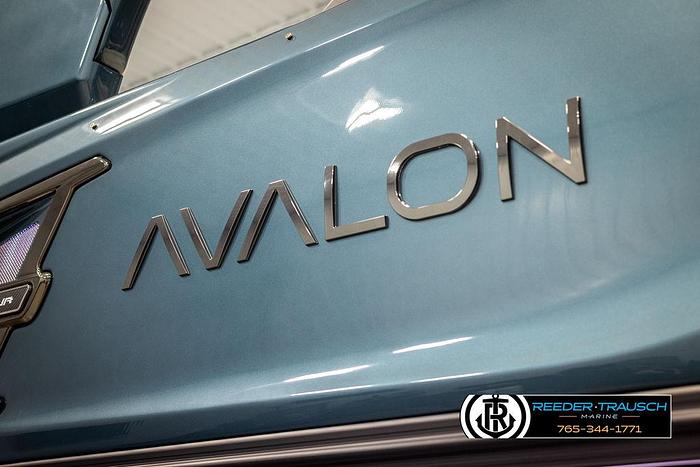 2025 Avalon Excalibur VRBW