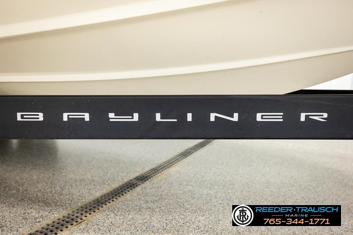 Used 2022 Bayliner DX 2250
