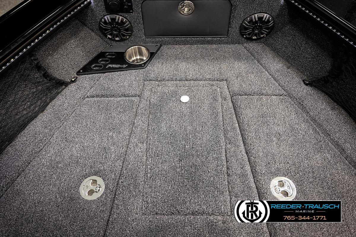 2026 Lund 1975 Pro V Sport