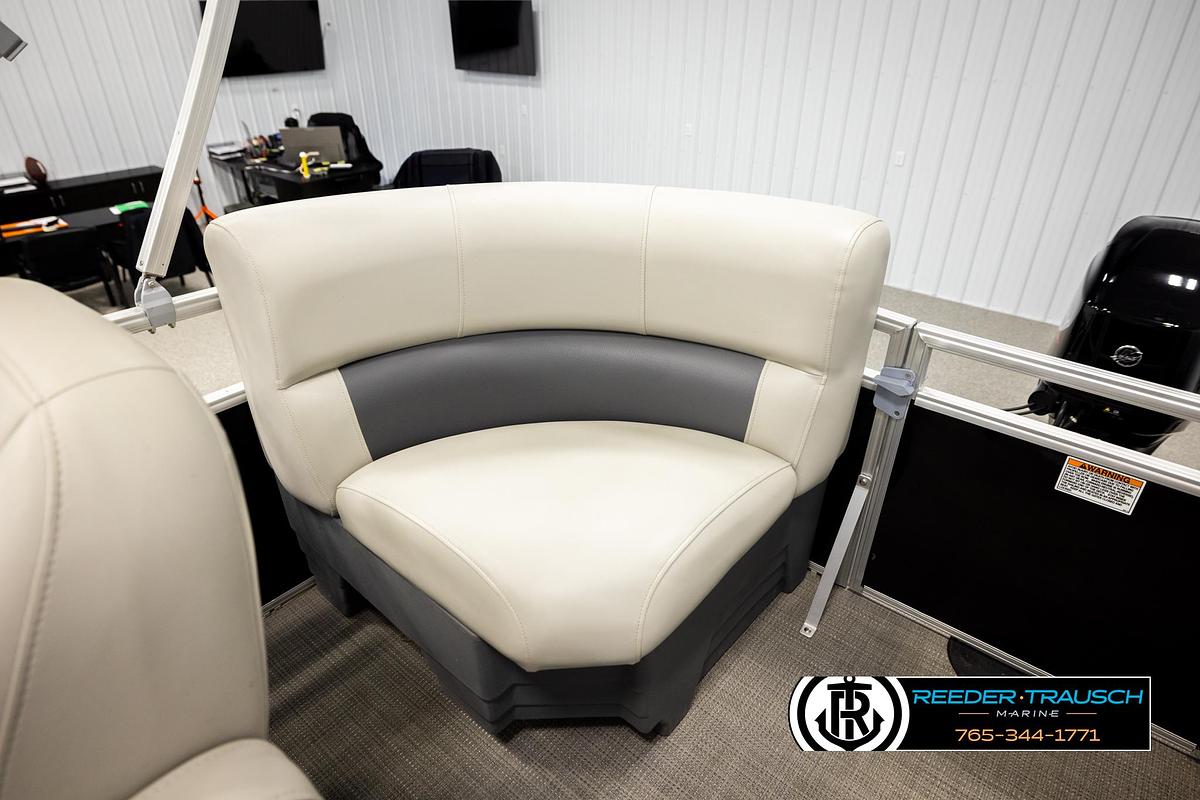 Used 2024 SunChaser Vista LR