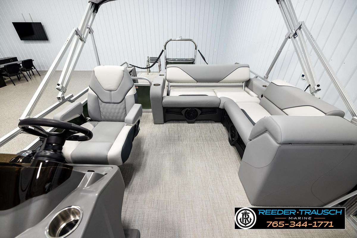 2026 Avalon VEN85 VRB