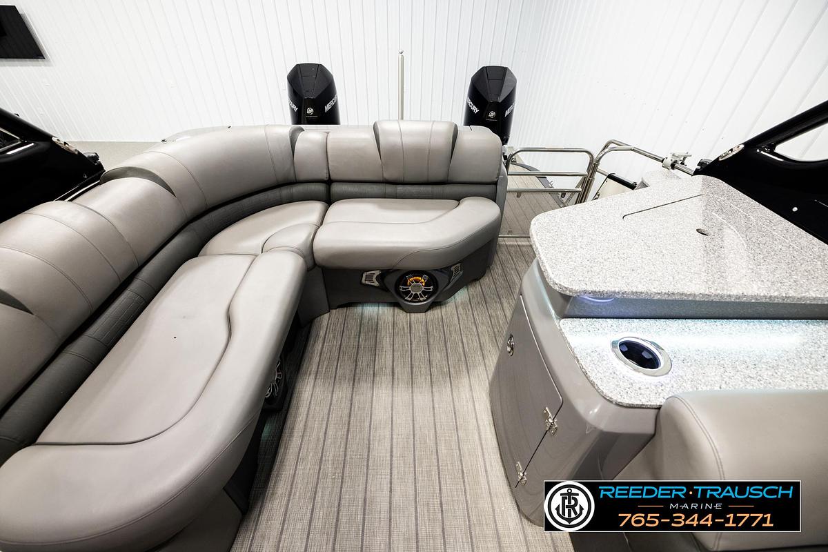 Used 2021 Avalon Excalibur
